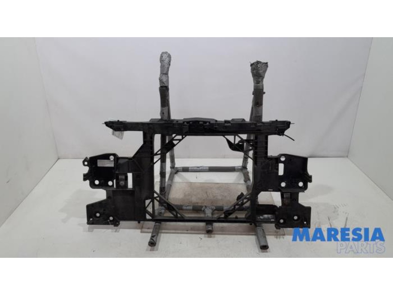 Renault - Megane - Front panel