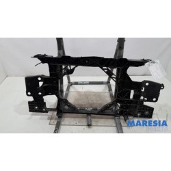 Renault - Megane - Front panel