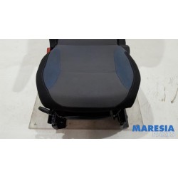 Peugeot - Partner - Seat, left