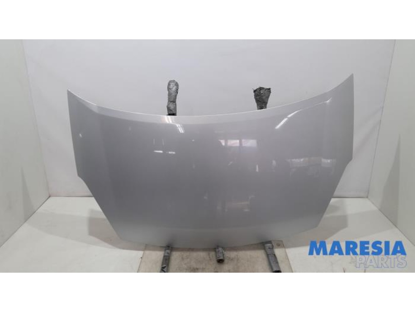 Peugeot - Partner - Bonnet
