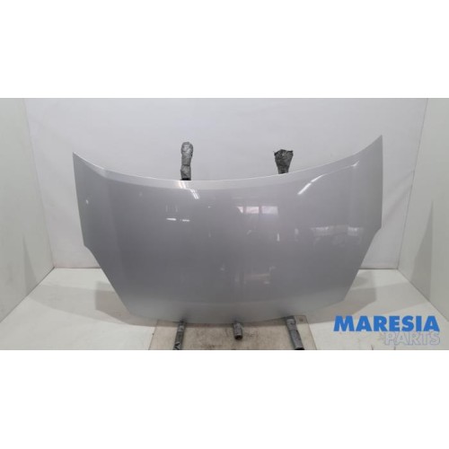 Peugeot - Partner - Bonnet