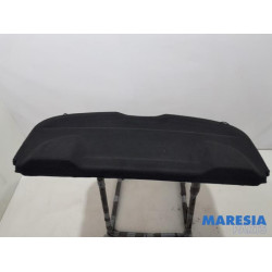 Peugeot - 208 - Parcel shelf