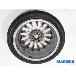 Alfa Romeo - Giulietta - Sportvelgenset + banden