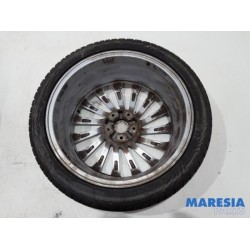 Alfa Romeo - Giulietta - Sportvelgenset + banden