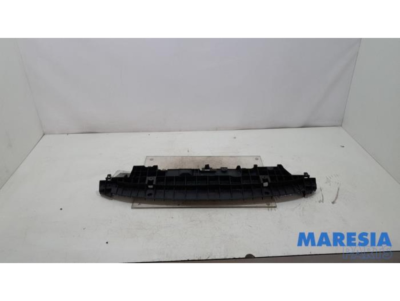 Citroen - C4 Cactus - Front bumper frame