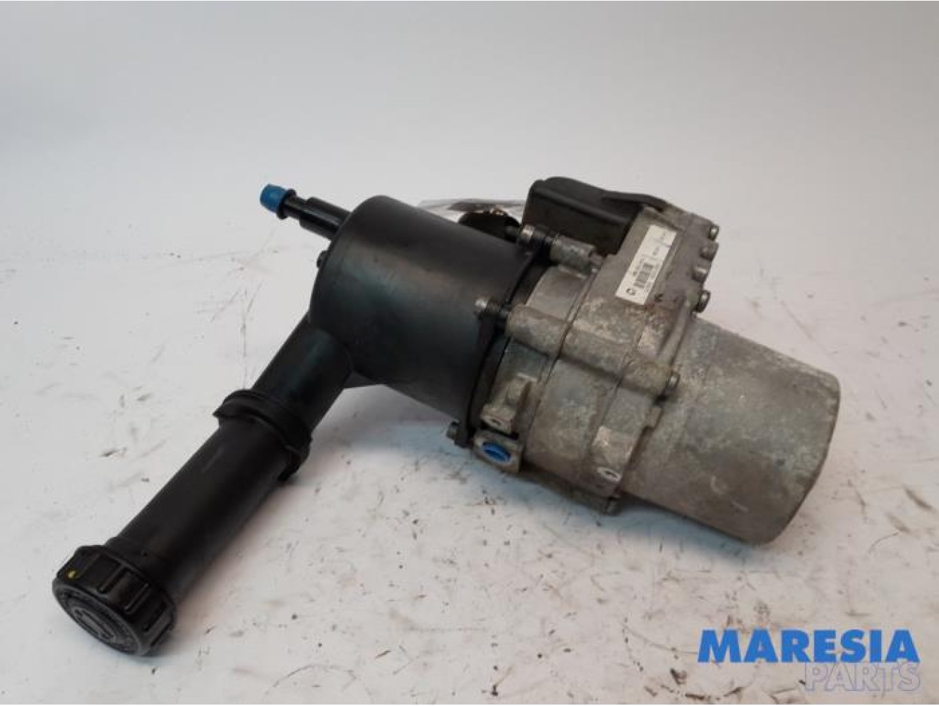 Peugeot - 3008 - Power steering pump