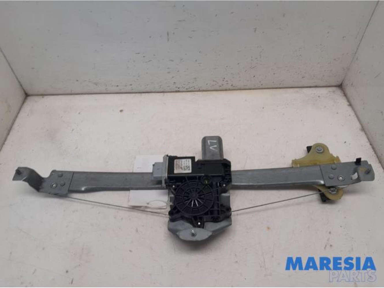 Renault - Captur - Fenstermechanik 4-türig links vorne