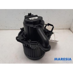 Renault - Captur - Heating and ventilation fan motor