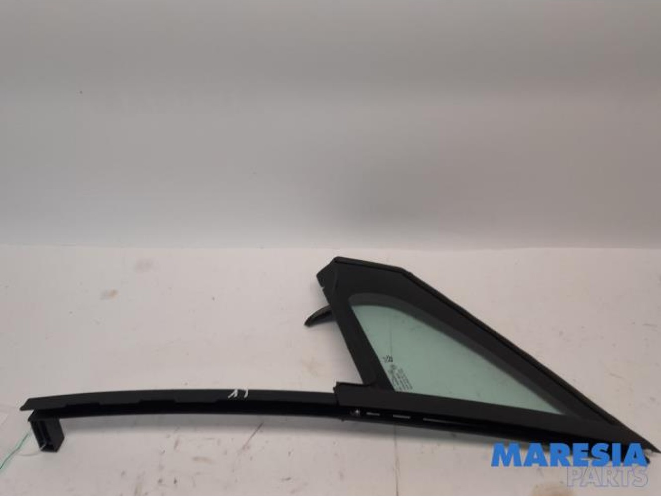 Peugeot - 208 - Driehoeks Ruit links-voor