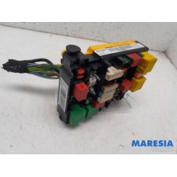 Peugeot - 208 - Fuse box