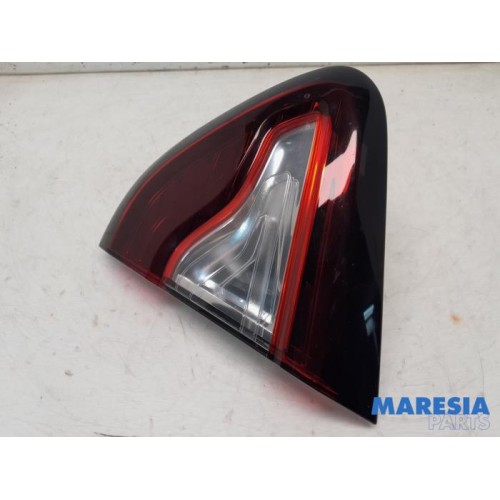 Renault - Captur - Taillight, right