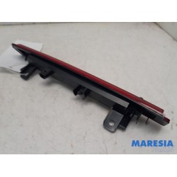 Renault - Captur - Third brake light