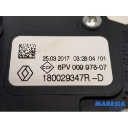 Renault - Captur - Throttle pedal position sensor