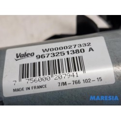 Peugeot - 208 - Scheibenwischermotor hinten