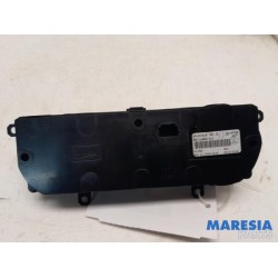 Renault - Captur - Heater control panel