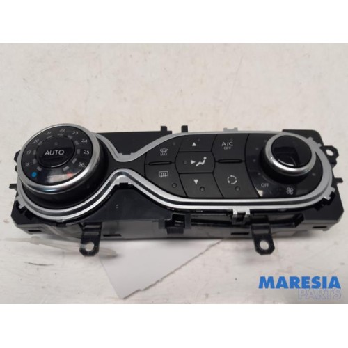 Renault - Captur - Heater control panel