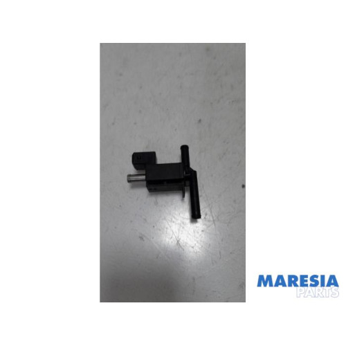 Renault - Captur - Turbo pressure regulator