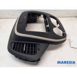 Renault - Captur - Radio omlijsting