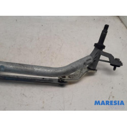 Peugeot - 208 - Wiper mechanism