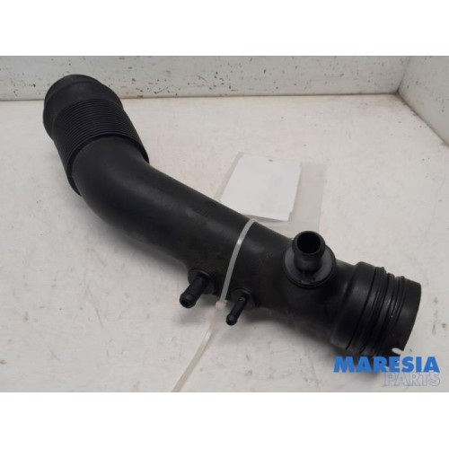Alfa Romeo - Giulietta - Air intake hose
