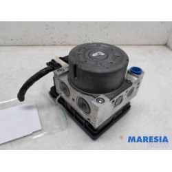 Peugeot - 208 - ABS pump