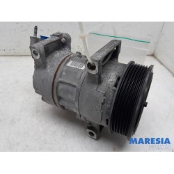 Peugeot - 208 - Air conditioning pump