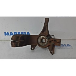 Renault - Megane Scenic - Knuckle, front right