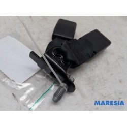 Peugeot - 208 - Rear seatbelt buckle, centre