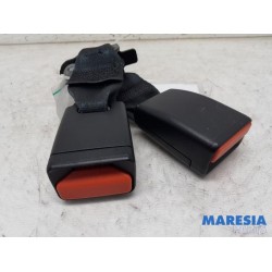 Peugeot - 208 - Rear seatbelt buckle, centre