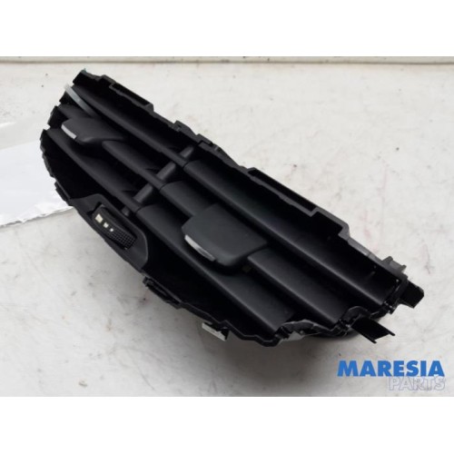 Peugeot - 208 - Dashboard vent