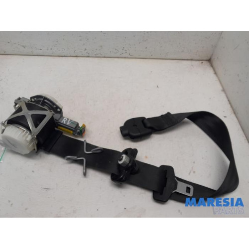 Alfa Romeo - Giulietta - Front seatbelt, right