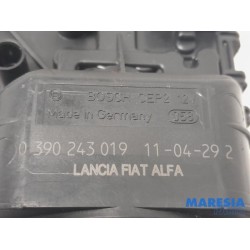 Alfa Romeo - Giulietta - Front wiper motor