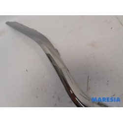 Renault - Captur - Cadre de calandre