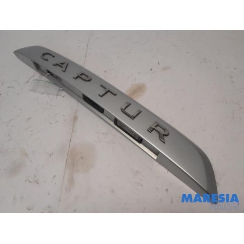Renault - Captur - Sierlijst achterklep