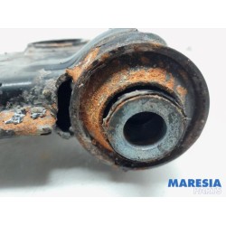 Alfa Romeo - Giulietta - Front lower wishbone, right