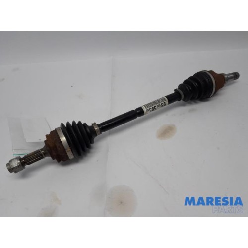 Peugeot - 208 - Front drive shaft, left