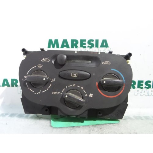 Peugeot - 206 - Heater control panel