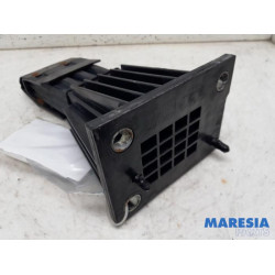 Alfa Romeo - Giulietta - Front bumper bracket, right