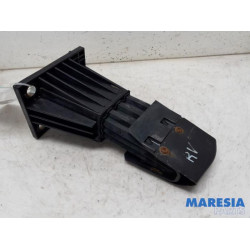 Alfa Romeo - Giulietta - Front bumper bracket, right