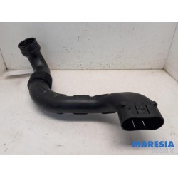 Renault - Captur - Air intake hose