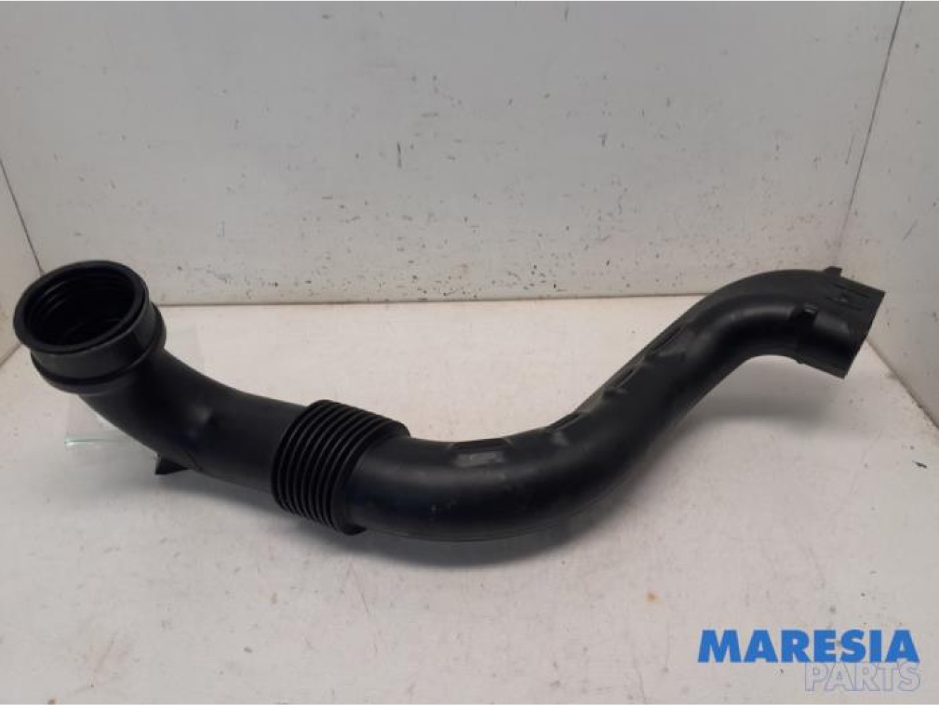 Renault - Captur - Air intake hose