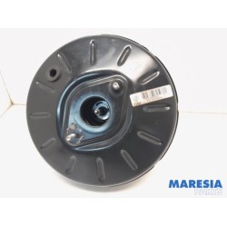 Renault - Captur - Brake servo