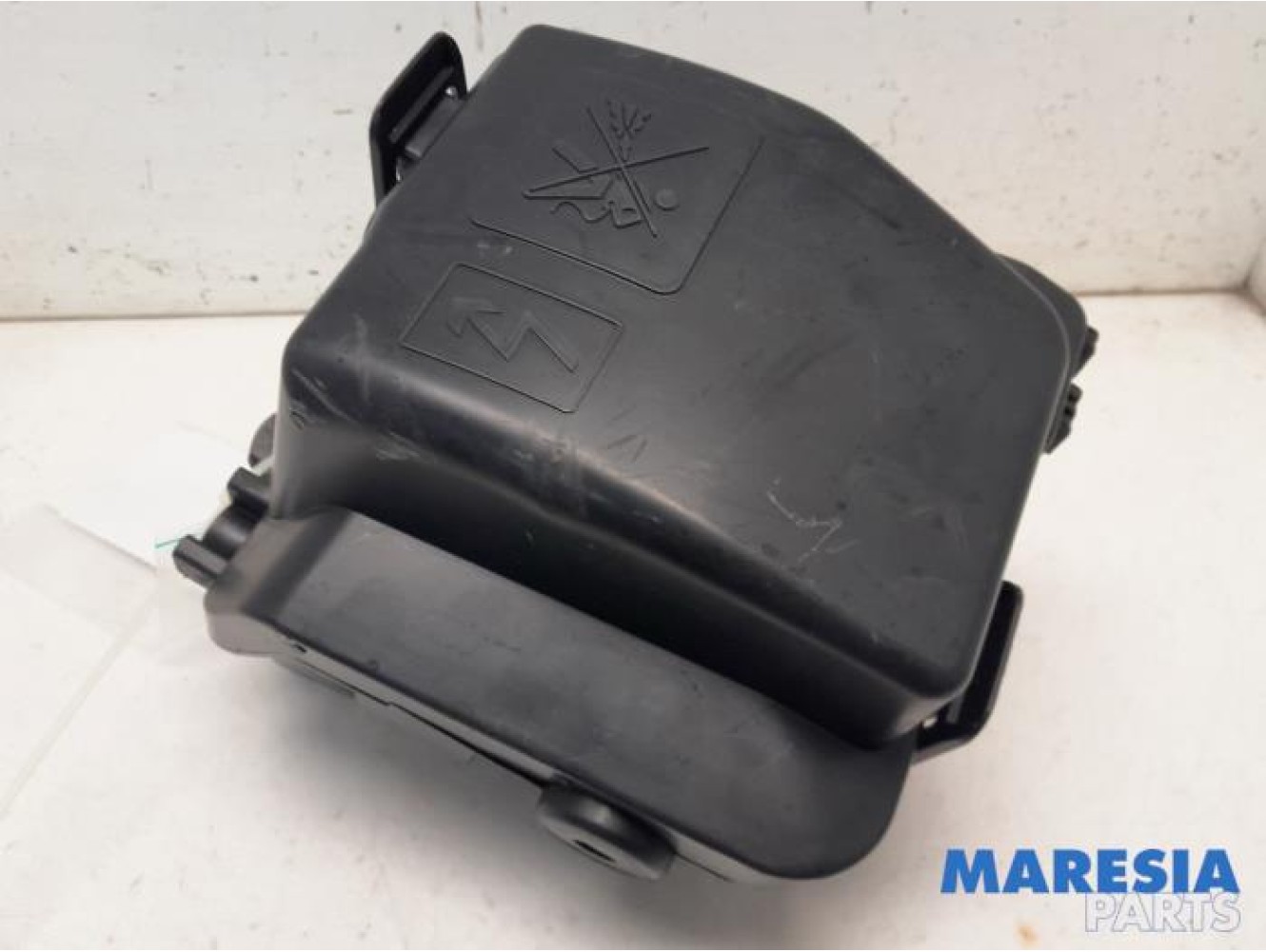 Renault - Captur - Fuse box