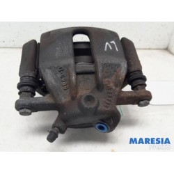 Renault - Captur - Front brake calliper, left