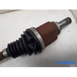 Renault - Captur - Front drive shaft, left