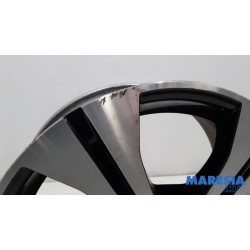 Renault - Megane - Wheel