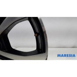 Renault - Megane - Wheel