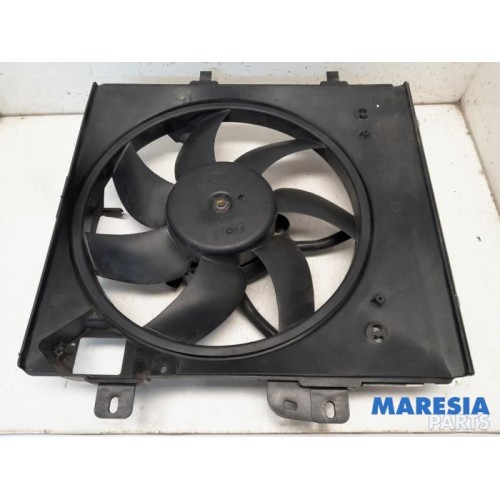 Peugeot - 208 - Fan motor