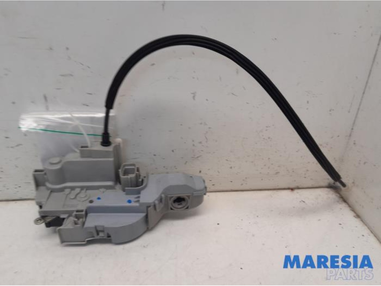 Lancia - Delta - Door lock mechanism 4-door, front left