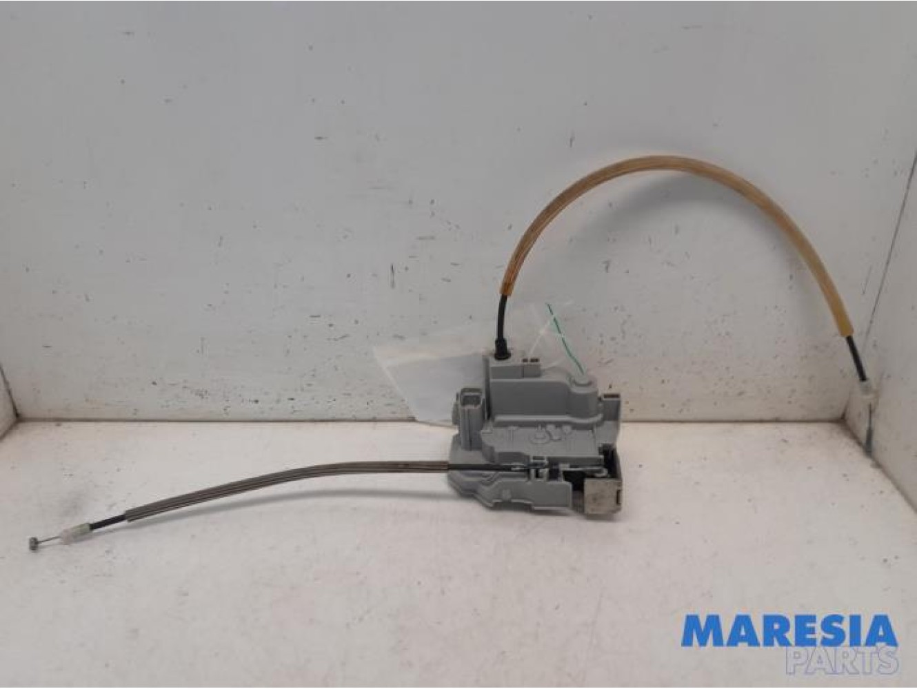 Lancia - Delta - Rear door mechanism 4-door, right